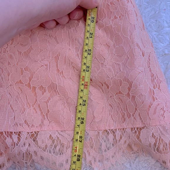 NWT Aura Peachy Pink Lace Romper - Picture 12 of 13
